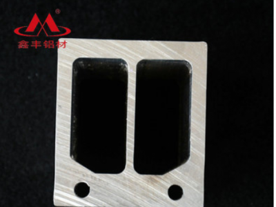 大量銷售 吊燈鋁材 材質耐用柜門鋁材可以接受定制