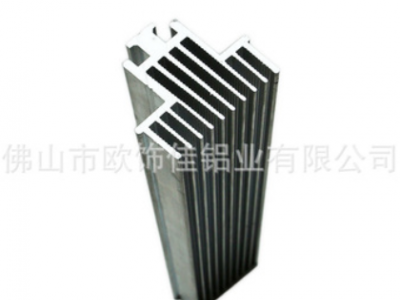 散熱器鋁材 梳子型散熱器 抗壓散熱器工業(yè)鋁型材 加工生產(chǎn)