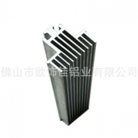 散熱器鋁材 梳子型散熱器 抗壓散熱器工業(yè)鋁型材 加工生產(chǎn)