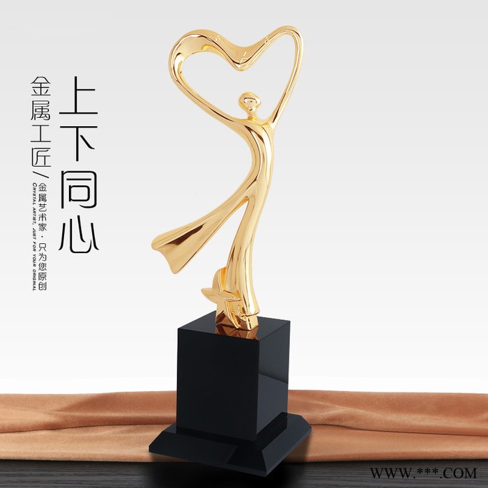 合金獎(jiǎng)杯原圖金屬電鍍金銀銅獎(jiǎng)杯冠亞季軍獎(jiǎng)杯獎(jiǎng)牌廠家定制
